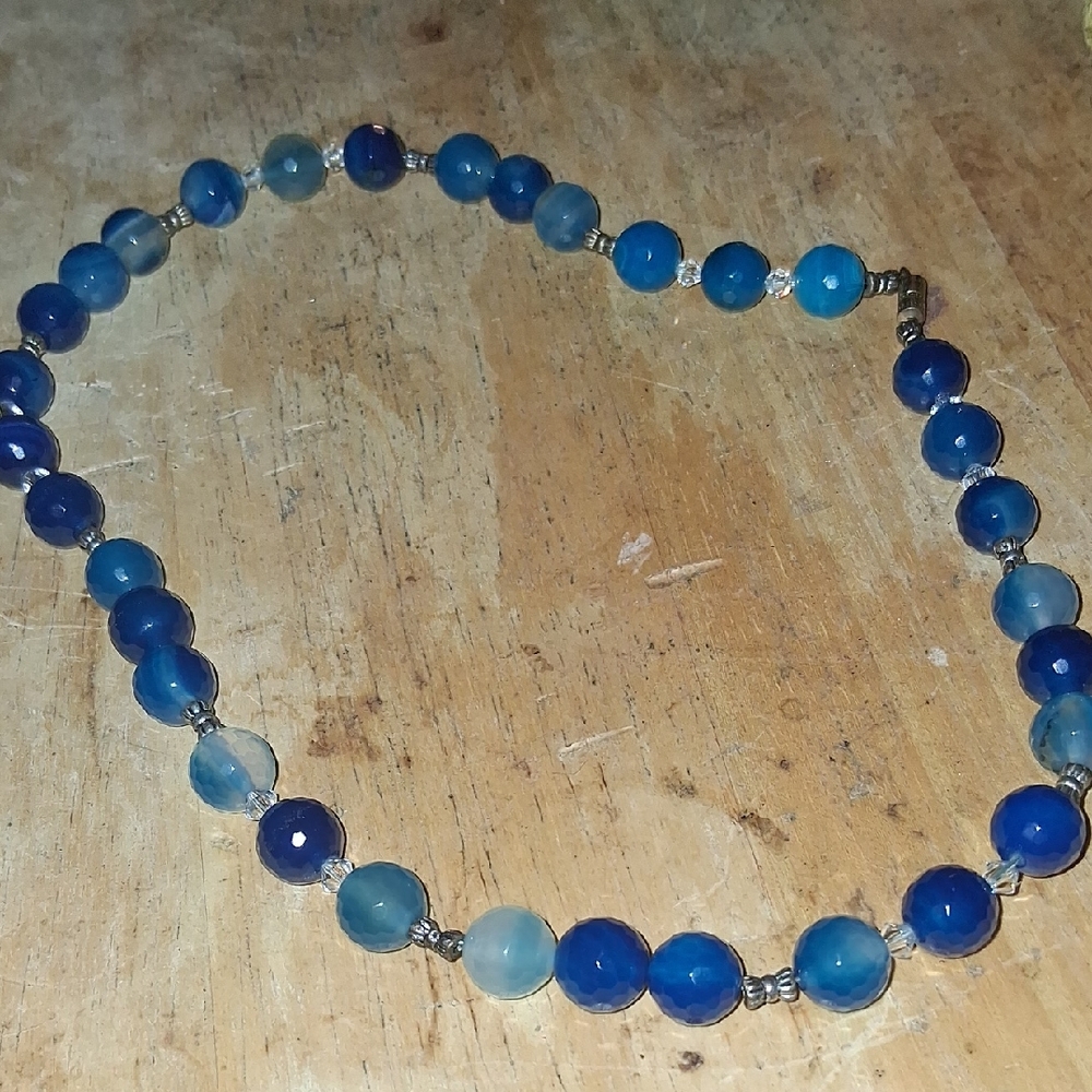 Elegant Blue Beaded Necklace